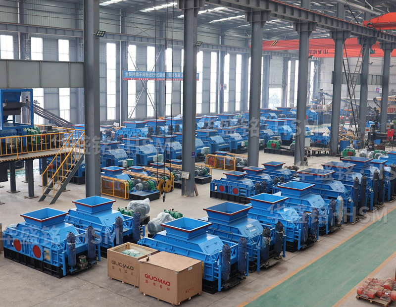  砂石料用哪種破碎機？沙頭料全液壓對輥破碎機多少錢？