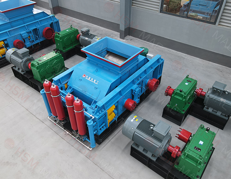 數(shù)控液壓對(duì)輥制砂機(jī)