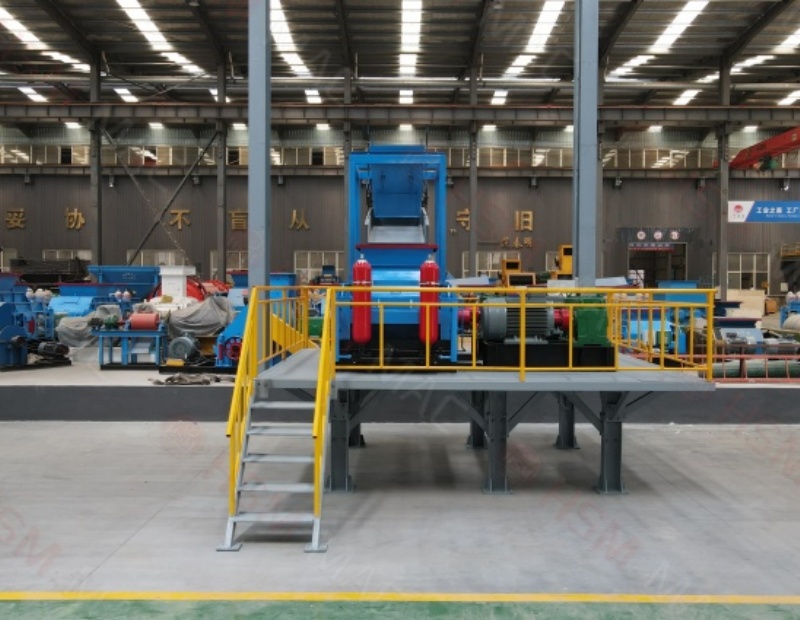 高硬度大型礦石破碎機(jī)